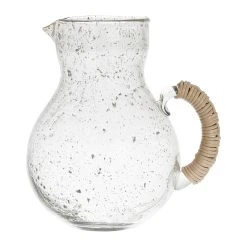 Côté Table Pichet Arrondie En Verre Irrégulier Et Rotin 1.2l -maline