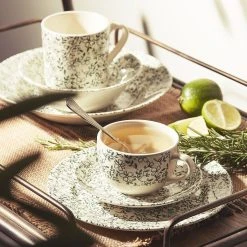 Comptoir De Famille Assiette Plate En Faïence Vert D26cm - P'tites Fleurs -SEMA DESIGN Magasin e7deb amb hd 2022 01 pe comptoir 8003